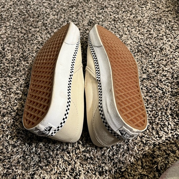 Vans - nude & checkered - women’s size 9 - Picture 2 of 2